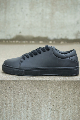 Liberty Sneaker Black/Black